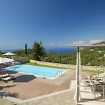 Drimonari Villa Agios Nikitas
